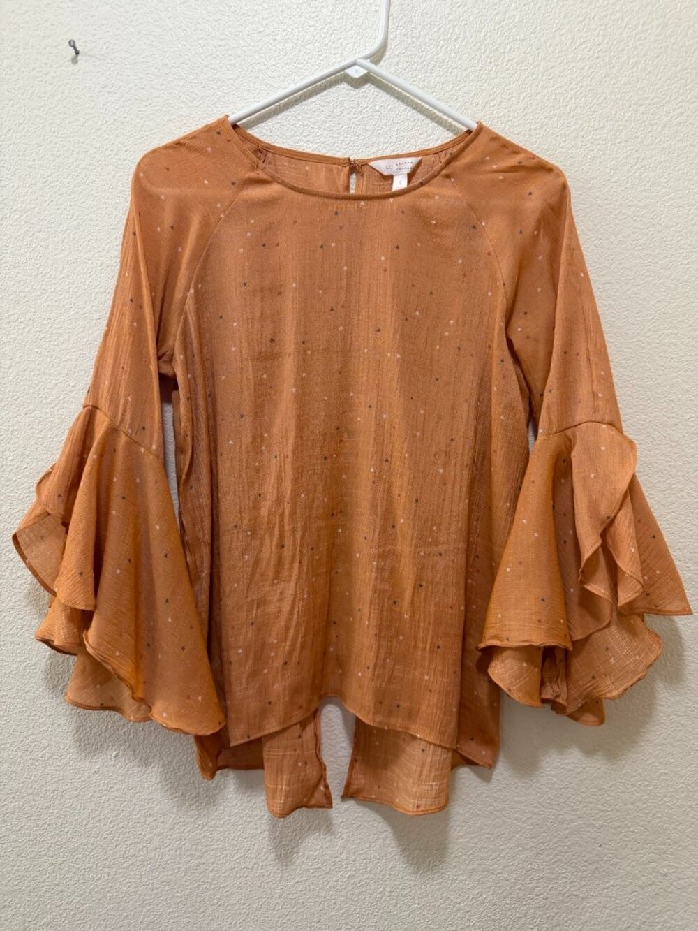 Lauren Conrad orange blouse with heart print, butterfly ruffle sleeves, Small